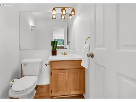 2580 Moon Mountain Drive Eugene OR 97403