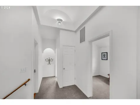 2580 Moon Mountain Drive Eugene OR 97403