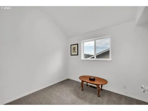 2580 Moon Mountain Drive Eugene OR 97403