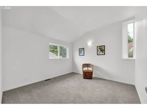2580 Moon Mountain Drive Eugene OR 97403