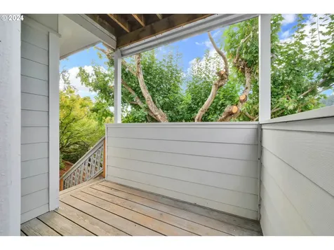 2580 Moon Mountain Drive Eugene OR 97403