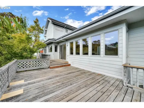 2580 Moon Mountain Drive Eugene OR 97403