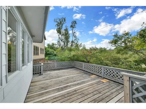 2580 Moon Mountain Drive Eugene OR 97403