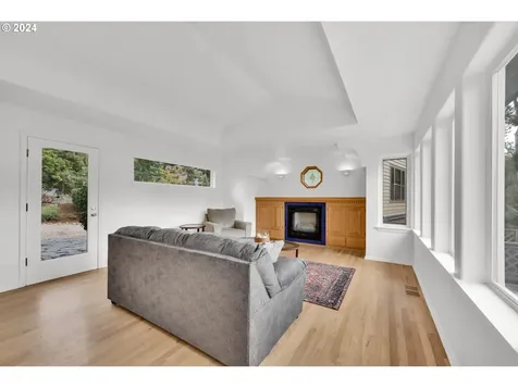 2580 Moon Mountain Drive Eugene OR 97403