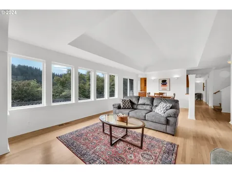 2580 Moon Mountain Drive Eugene OR 97403