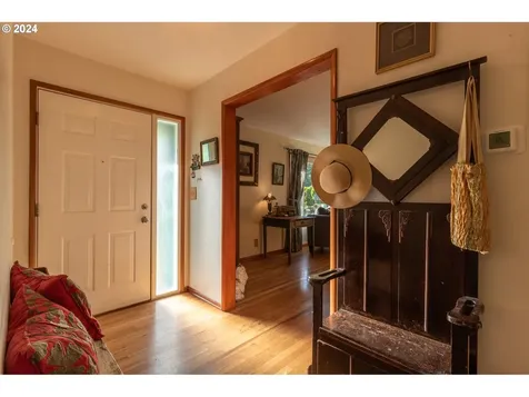 392 Sw Westwood Drive Dallas OR 97338