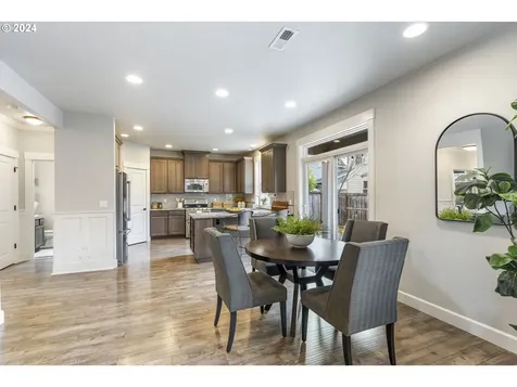12761 Cottonwood Avenue Oregon City OR 97045