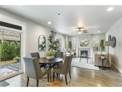 12761 Cottonwood Avenue Oregon City OR 97045