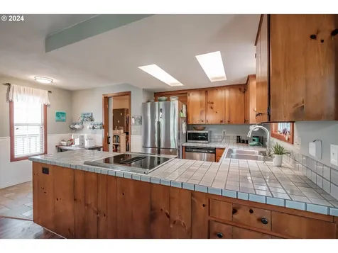 1551 Downing Drive Lebanon OR 97355