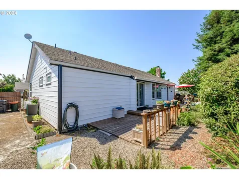 1551 Downing Drive Lebanon OR 97355