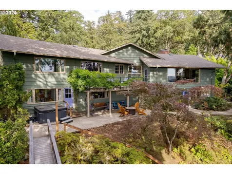 2290 Spring Boulevard Eugene OR 97403