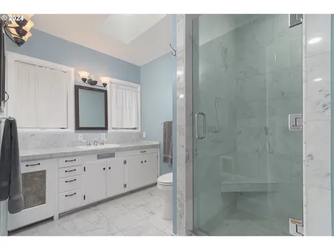 2290 Spring Boulevard Eugene OR 97403