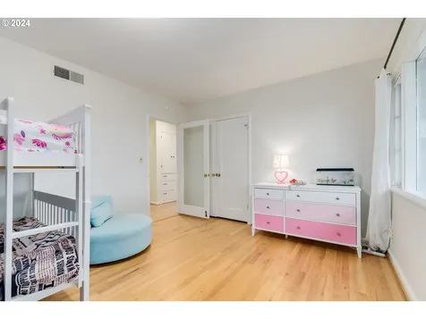 2290 Spring Boulevard Eugene OR 97403