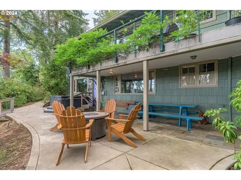 2290 Spring Boulevard Eugene OR 97403