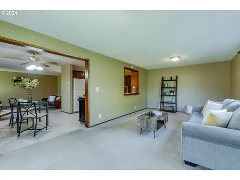 2350 8th Street Springfield OR 97477