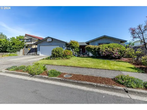 2350 8th Street Springfield OR 97477