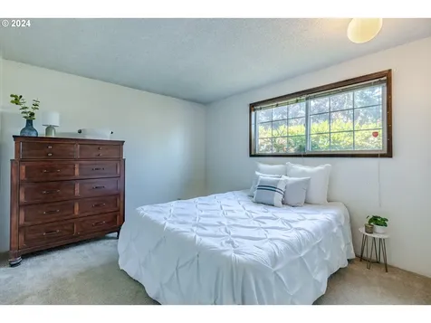 2350 8th Street Springfield OR 97477