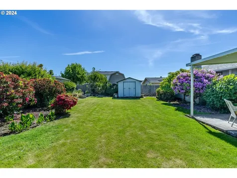 2350 8th Street Springfield OR 97477