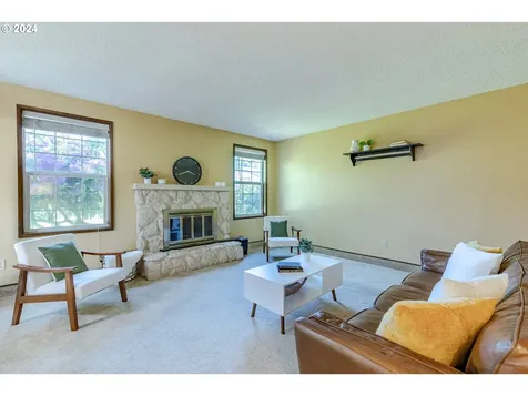2350 8th Street Springfield OR 97477