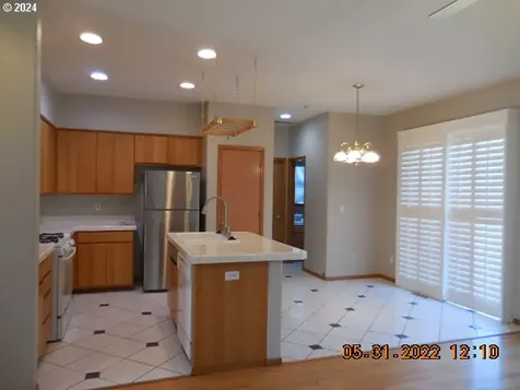 15377 SE Thornbridge Drive Clackamas OR 97015
