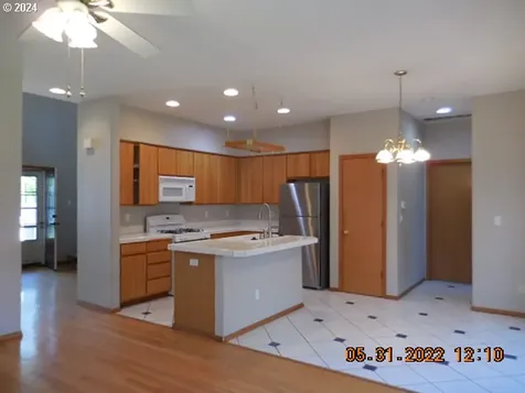 15377 SE Thornbridge Drive Clackamas OR 97015
