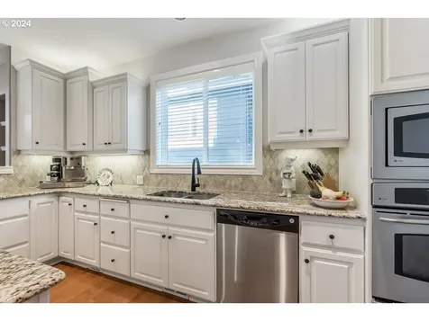 18387 Sw Santoro Drive Beaverton OR 97007