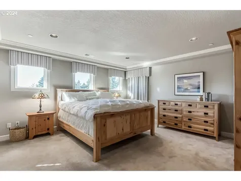 18387 Sw Santoro Drive Beaverton OR 97007