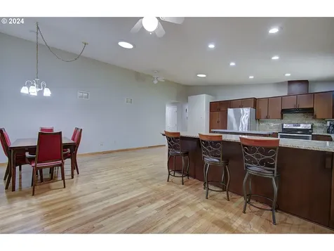 14310 Ne Mahnke Drive Brush Prairie WA 98606