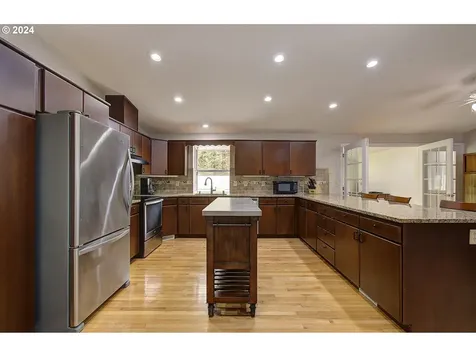 14310 Ne Mahnke Drive Brush Prairie WA 98606
