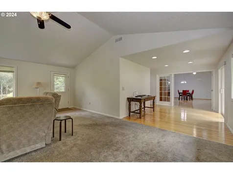 14310 Ne Mahnke Drive Brush Prairie WA 98606