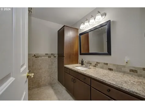 14310 Ne Mahnke Drive Brush Prairie WA 98606