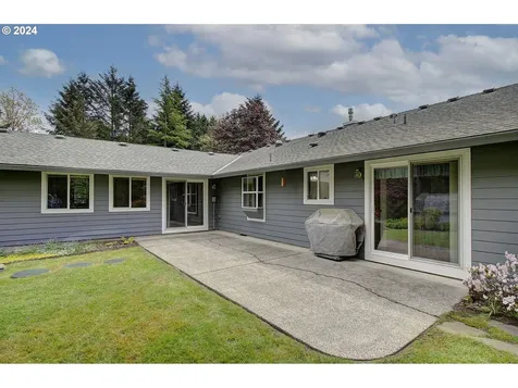 14310 Ne Mahnke Drive Brush Prairie WA 98606