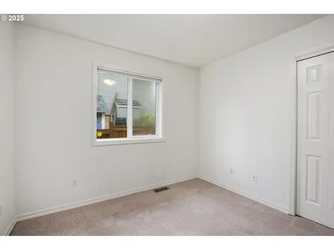 20275 SW Comanche Terrace Tualatin OR 97062