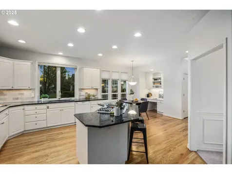 20275 SW Comanche Terrace Tualatin OR 97062