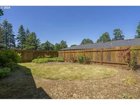 2850 Holiday Drive S Salem OR 97302