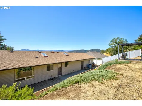 1899 NE Todd Street Roseburg OR 97470