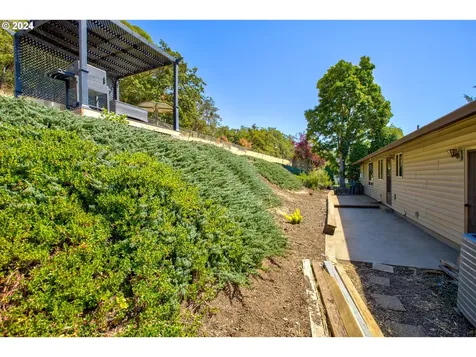 1899 NE Todd Street Roseburg OR 97470