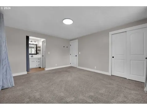 2884 Chambers Street Eugene OR 97405