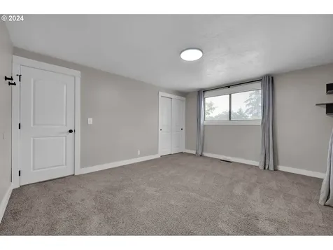 2884 Chambers Street Eugene OR 97405