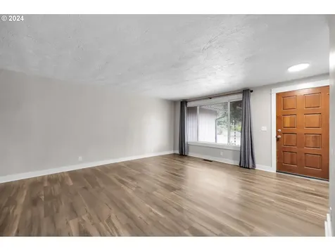 2884 Chambers Street Eugene OR 97405