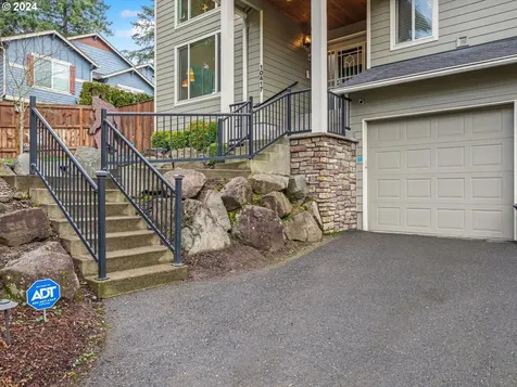 10417 NE 28th Avenue Vancouver WA 98686