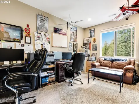 10417 NE 28th Avenue Vancouver WA 98686