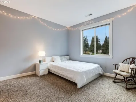 10417 NE 28th Avenue Vancouver WA 98686