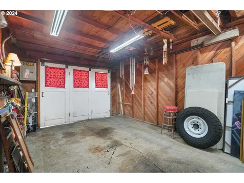 1112 Birch Avenue Cottage Grove OR 97424
