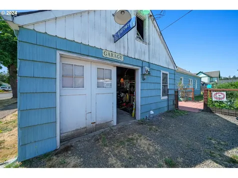 1112 Birch Avenue Cottage Grove OR 97424