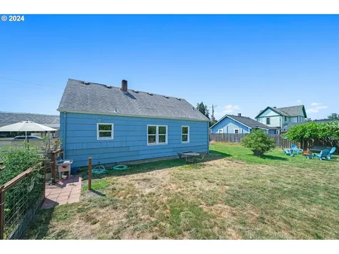 1112 Birch Avenue Cottage Grove OR 97424