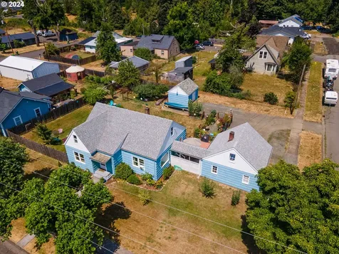 1112 Birch Avenue Cottage Grove OR 97424
