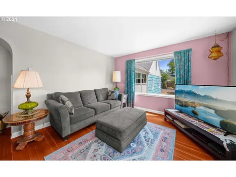1112 Birch Avenue Cottage Grove OR 97424