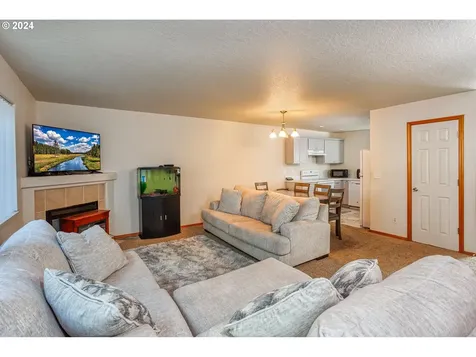 3650 Ne 158th Avenue Portland OR 97230