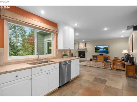 15060 Sw Highpoint Drive Sherwood OR 97140